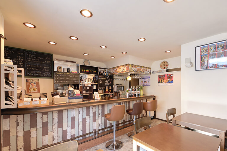 「料理以外の価値を考える」と、生活感は不要。